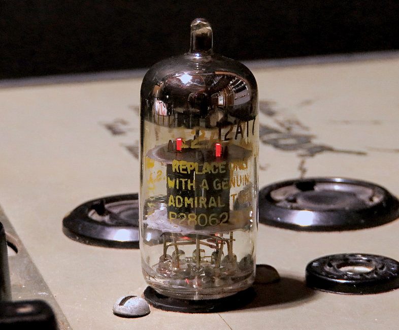 Admiral 12AT7