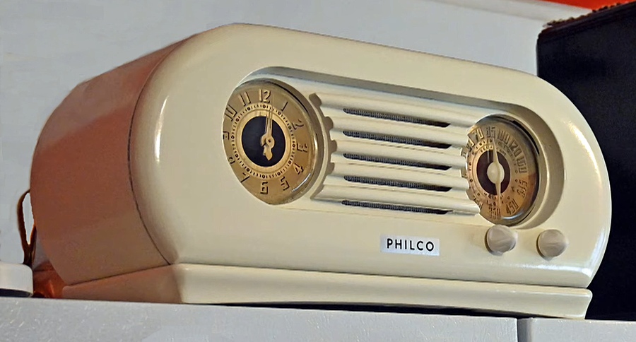 Philco Refrigerator Radio