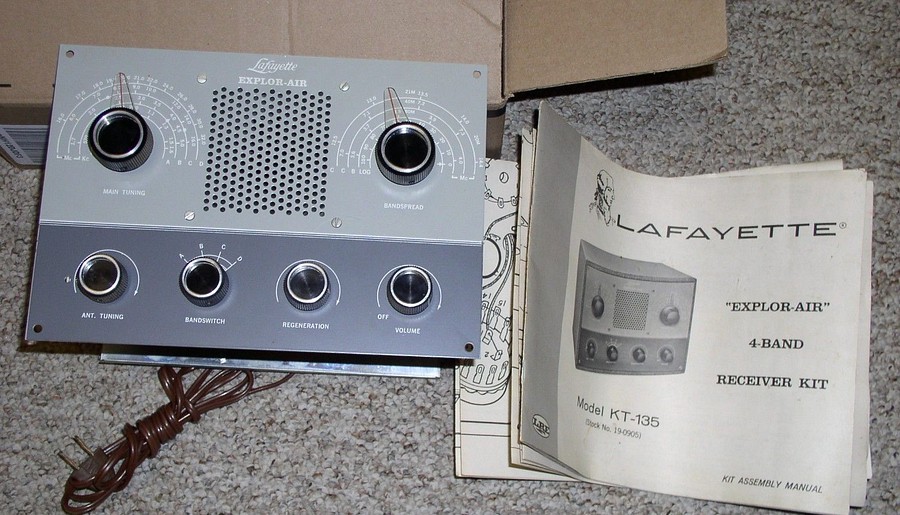 Lafayette Explor-Air 4-band regenerative receiver