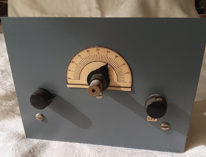 MRL 1 Tube Radio