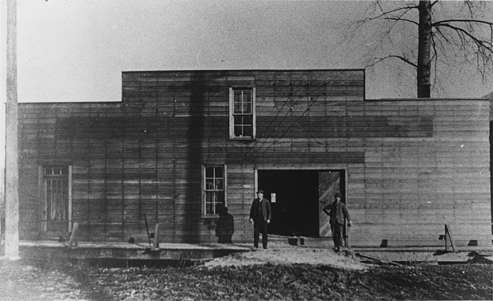 Wilbert Osterhoudt Planing Mill, Eugene, Oregon 1909