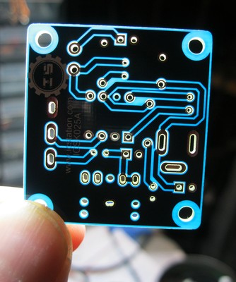 LM386 circuit board