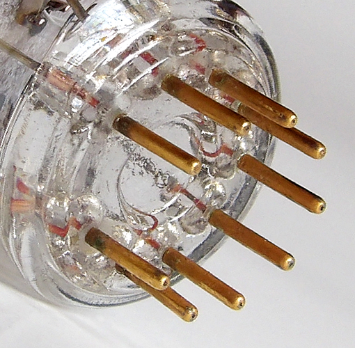 12AT7 with gold pins